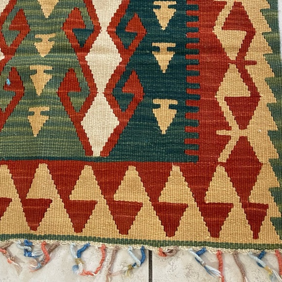 Vintage Bohemian Aztec Kilim Rug Wall Tapestry Accent Rug 50”X34” - Picture 4 of 6